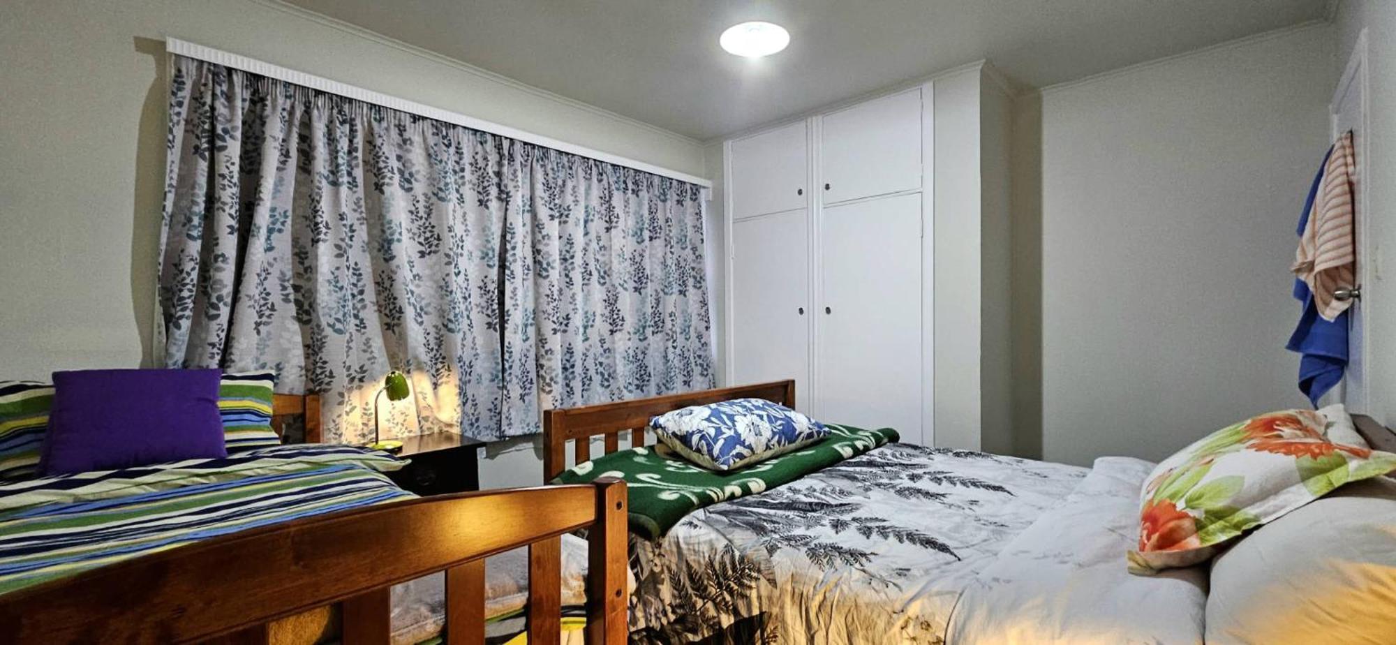 Bed and Breakfast Bridge & Birds Wellington Exterior foto